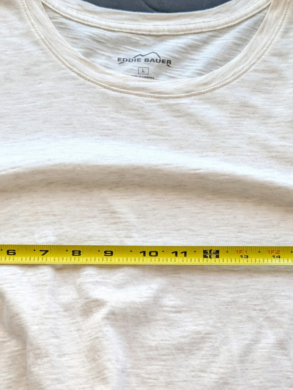 Eddie Bauer Women's Cream/Tan Everyday Short Sleeve Crewneck Tee - Picture 6 of 7